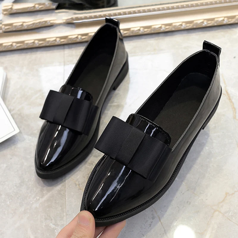 2019 Spring Classic Brand Shoes Women Casual Pointed Toe Black Oxford Shoes for Women Flats Comfortable Slip on Women Shoes
2019 Spring Classic Brand Shoes Women Casual Pointed Toe Black Oxford Shoes for Women Flats Comfortable Slip on Women Shoes