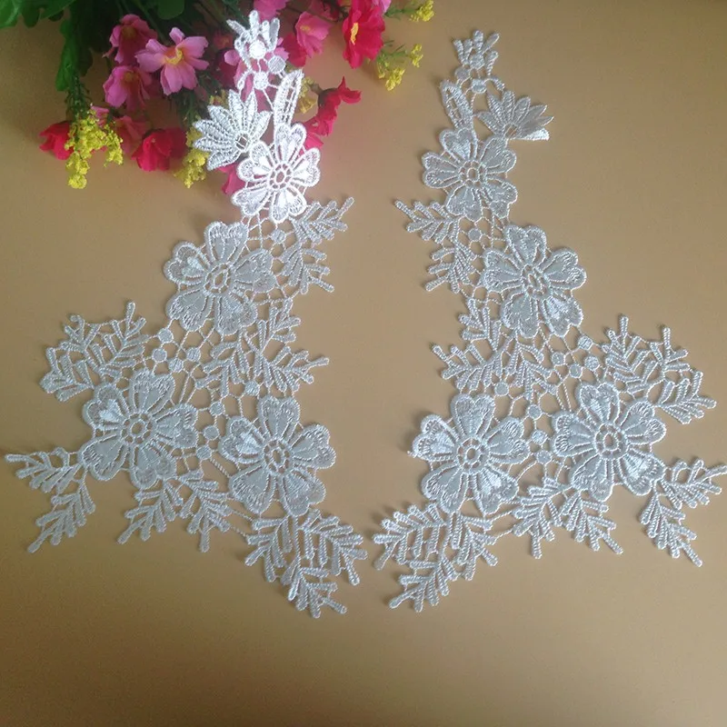 New 2Pcs Beautiful Venice Lace Applique Floral Sewing Trims DIY Wedding Handmade Craft Garment Accessories TT07
New 2Pcs Beautiful Venice Lace Applique Floral Sewing Trims DIY Wedding Handmade Craft Garment Accessories TT07