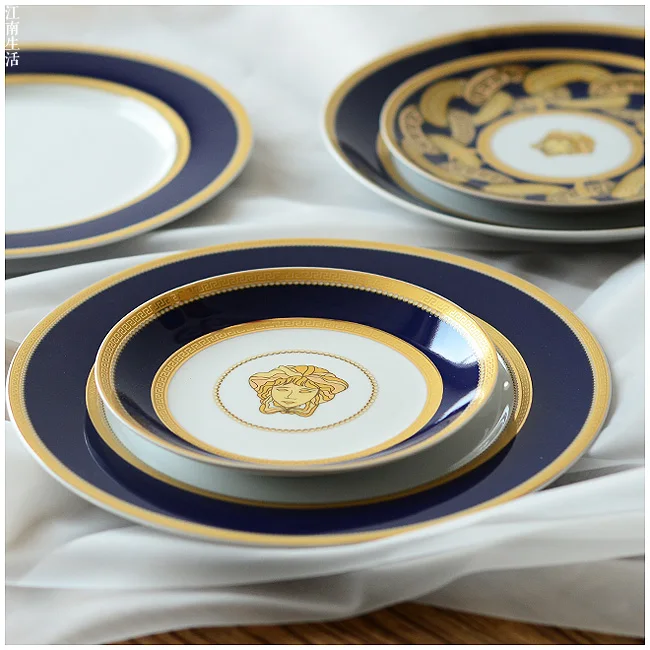 Luxury Blue Old Man Portrait Bone China Dinnerware Set Jingdezhen Porcelain Western Plate Dish Home Decoration Wedding Gifts
Luxury Blue Old Man Portrait Bone China Dinnerware Set Jingdezhen Porcelain Western Plate Dish Home Decoration Wedding Gifts