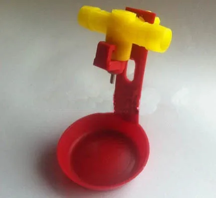 Chicken with automatic waterers Tee Ball drinking water (with special hanging cups) chicken equipment
Chicken with automatic waterers Tee Ball drinking water (with special hanging cups) chicken equipment