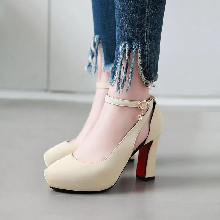 Big Size 9 10 11 12 high heels sandals women shoes woman summer ladies Round-headed sandals with thick heels and shallow mouth
Big Size 9 10 11 12 high heels sandals women shoes woman summer ladies Round-headed sandals with thick heels and shallow mouth