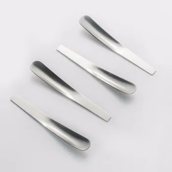 5PCS/LOT Stainless Steel Tea Spoon Tableware Egg Soup Sugar Coffee Ice Cream Dessert Spoon Flatware Soup Kitchen Tools PJ 005
5PCS/LOT Stainless Steel Tea Spoon Tableware Egg Soup Sugar Coffee Ice Cream Dessert Spoon Flatware Soup Kitchen Tools PJ 005