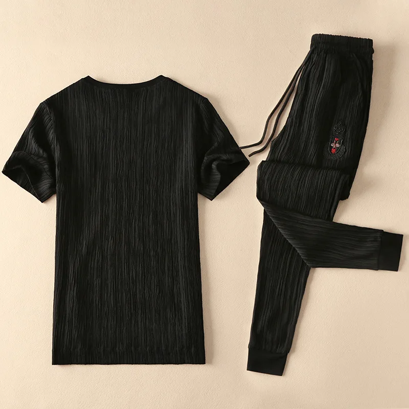 Brand New Novelty Hot Embroidered crown bee fold Men Running Sportswear Tracksuits Men's Sets (tee shirt + pants) Top TEES #L114
Brand New Novelty Hot Embroidered crown bee fold Men Running Sportswear Tracksuits Men's Sets (tee shirt + pants) Top TEES #L114