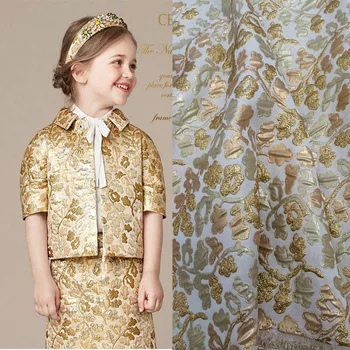 Hot Sale Fashion Multicolor The Three-dimensional Gold Jacquard Brocade Fabric For Dress Coat Bright Cloth Tissu Au Meter DIY
Hot Sale Fashion Multicolor The Three-dimensional Gold Jacquard Brocade Fabric For Dress Coat Bright Cloth Tissu Au Meter DIY