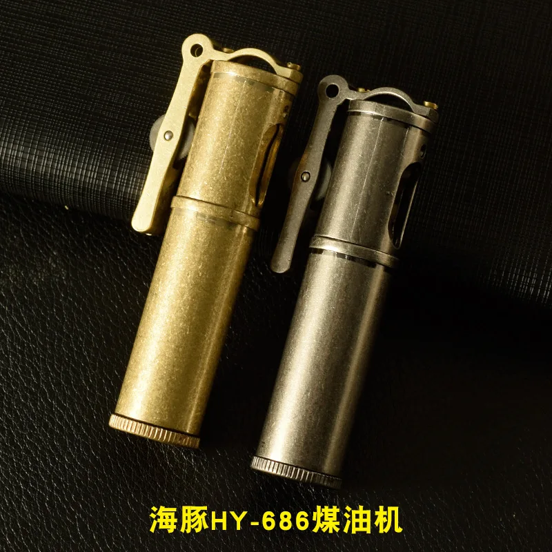 Metal windproof kerosene rotating lighter personality trench lighter restoring ancient ways
Metal windproof kerosene rotating lighter personality trench lighter restoring ancient ways