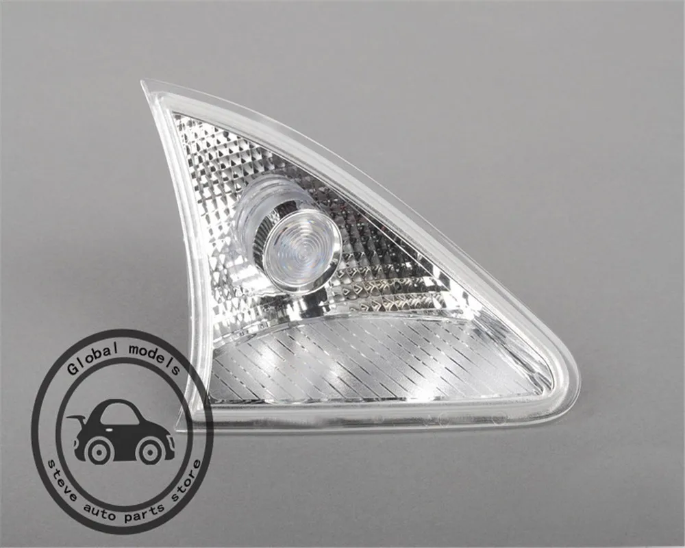 Фонарь для парковки Mercedes Benz W251 R280 R300 R320 R350 R400 R500 R63 A2518201056
Фонарь для парковки Mercedes Benz W251 R280 R300 R320 R350 R400 R500 R63 A2518201056