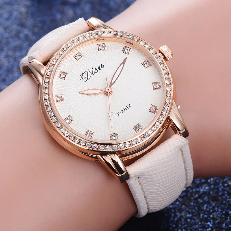 Top Brand Luxury Women Watches Leather Rhinestone Quartz Watch Women Fashion Waterproof Ladies Watch WristWatch Relogio Feminino
Top Brand Luxury Women Watches Leather Rhinestone Quartz Watch Women Fashion Waterproof Ladies Watch WristWatch Relogio Feminino
