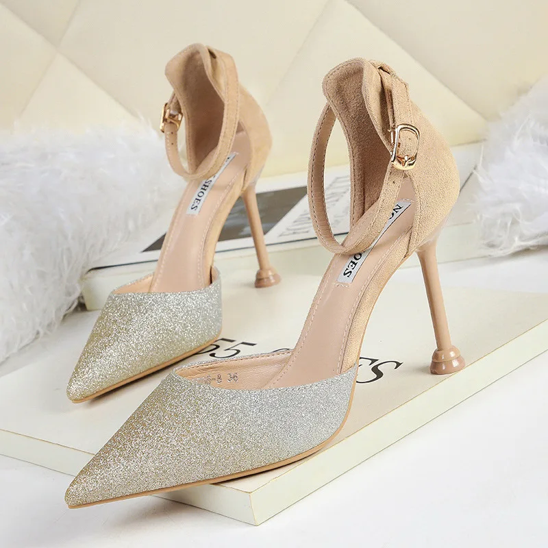 Fashion sexy pointed stiletto heels nightclub slimming gradient sequins sandals with women's shoes
Fashion sexy pointed stiletto heels nightclub slimming gradient sequins sandals with women's shoes