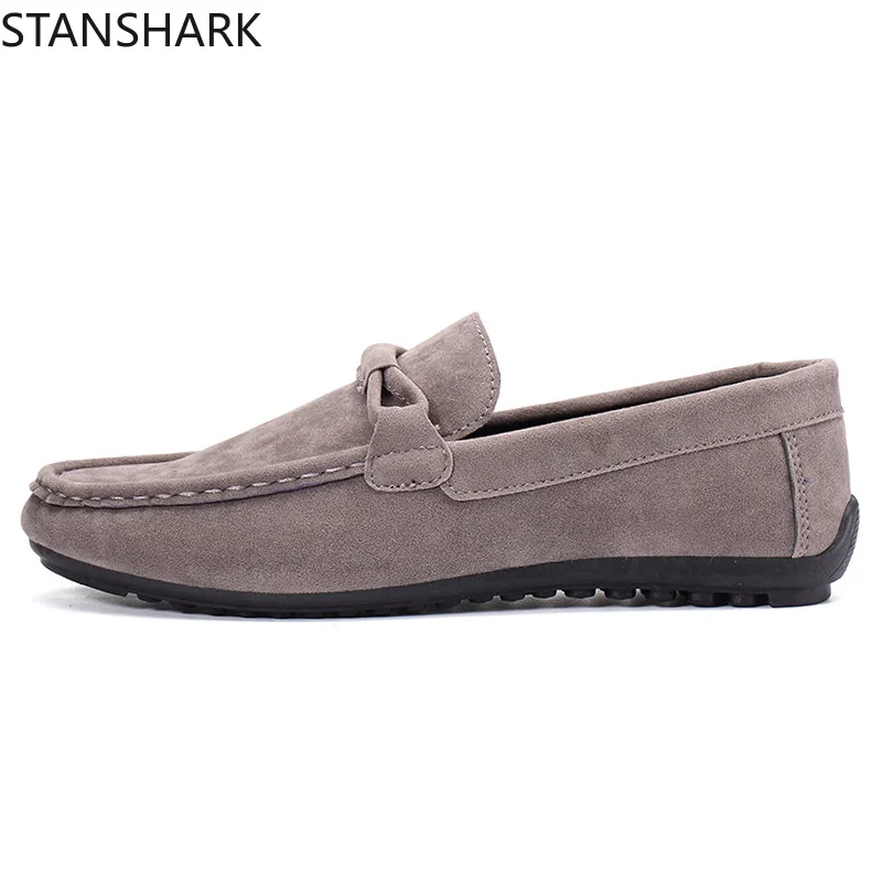 New spring summer 2019 Driving Comfortable Casual Shoes Suede Men Flats Moccasins Slip On Loafers Men Oxfords Shoes
New spring summer 2019 Driving Comfortable Casual Shoes Suede Men Flats Moccasins Slip On Loafers Men Oxfords Shoes