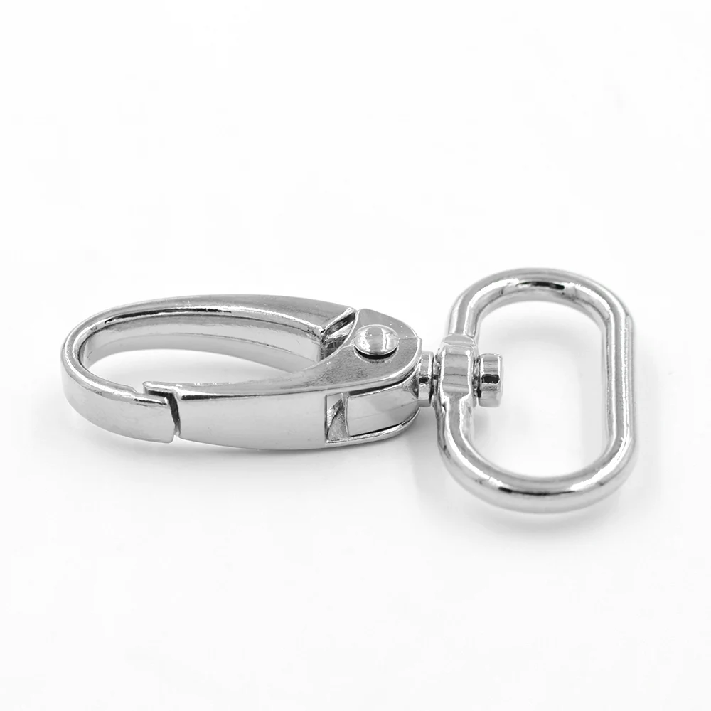 32 mm wide diameter size. dog buckle. Lobster clasp. Bag buckles, chain buckle, key chain, jewelry clasp. Zinc alloy buckle
32 mm wide diameter size. dog buckle. Lobster clasp. Bag buckles, chain buckle, key chain, jewelry clasp. Zinc alloy buckle