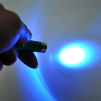 3 In1 Red Laser Pointer Pen Flashlight Counterfeit Money Detector Money Detector Pen + Red Laser Pointer + White LED Light Torch
3 In1 Red Laser Pointer Pen Flashlight Counterfeit Money Detector Money Detector Pen + Red Laser Pointer + White LED Light Torch