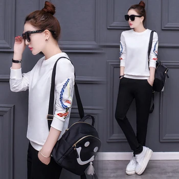 2017 Spring Of New Women Hoodies Sweatshirt Pants 2 Pcs Clothing Set Round Collar Fleece Two-Piece Student Leisure Big Yards
2017 Spring Of New Women Hoodies Sweatshirt Pants 2 Pcs Clothing Set Round Collar Fleece Two-Piece Student Leisure Big Yards