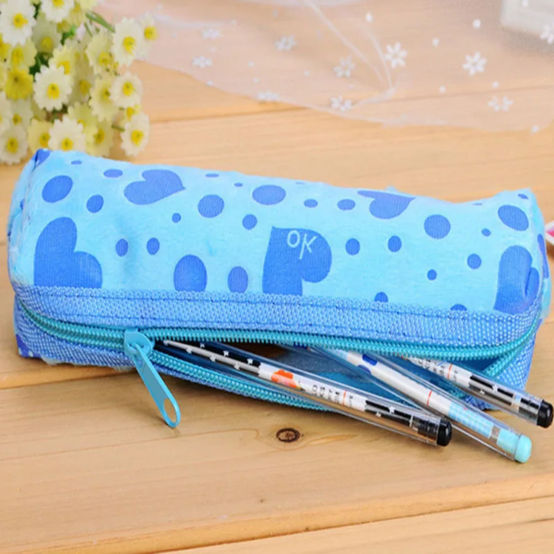2019 Fashion Printed Velvet Heart-shaped Handsome Makeup Bag Long Makeup Box Cosmetic Case Women's Stationery Bag Pencil Bag
2019 Fashion Printed Velvet Heart-shaped Handsome Makeup Bag Long Makeup Box Cosmetic Case Women's Stationery Bag Pencil Bag