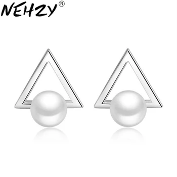 NEHZY High-quality women's new fashion simple stud earrings cute triangular freshwater retro hollow silver jewelry
NEHZY High-quality women's new fashion simple stud earrings cute triangular freshwater retro hollow silver jewelry
