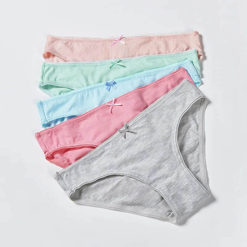 2018 Pure Cotton Underwear Topics for Teens Girls Middle-waist and Comfortable Calcinha Solid Color Bowknot Panties for Girls
2018 Pure Cotton Underwear Topics for Teens Girls Middle-waist and Comfortable Calcinha Solid Color Bowknot Panties for Girls