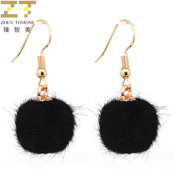 2019 Hot New Arrivals Fashion Hairball Pendants Earrings Brincos oorbellen Simple Plush Ball Drop Earrings For Women Jewelry
2019 Hot New Arrivals Fashion Hairball Pendants Earrings Brincos oorbellen Simple Plush Ball Drop Earrings For Women Jewelry