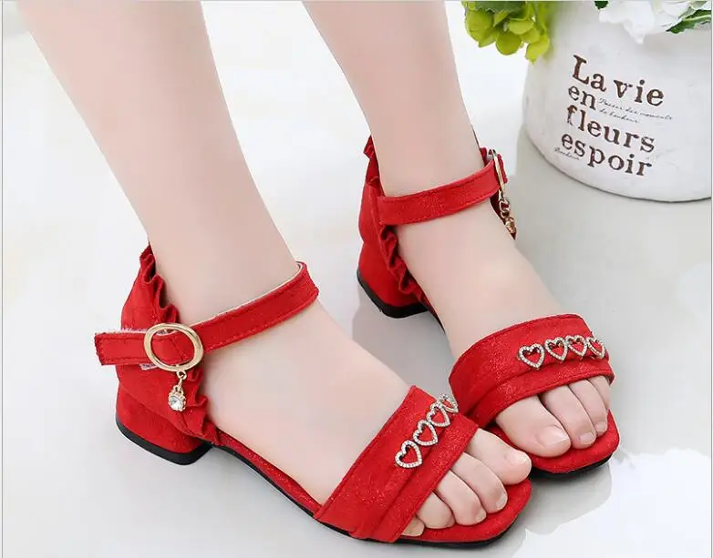 Girls Sandals Summer Kids Shoes for Girls Baby Girls Sandals Children Suede love pattern Shoes Princess Gladiator Dress Shoes
Girls Sandals Summer Kids Shoes for Girls Baby Girls Sandals Children Suede love pattern Shoes Princess Gladiator Dress Shoes