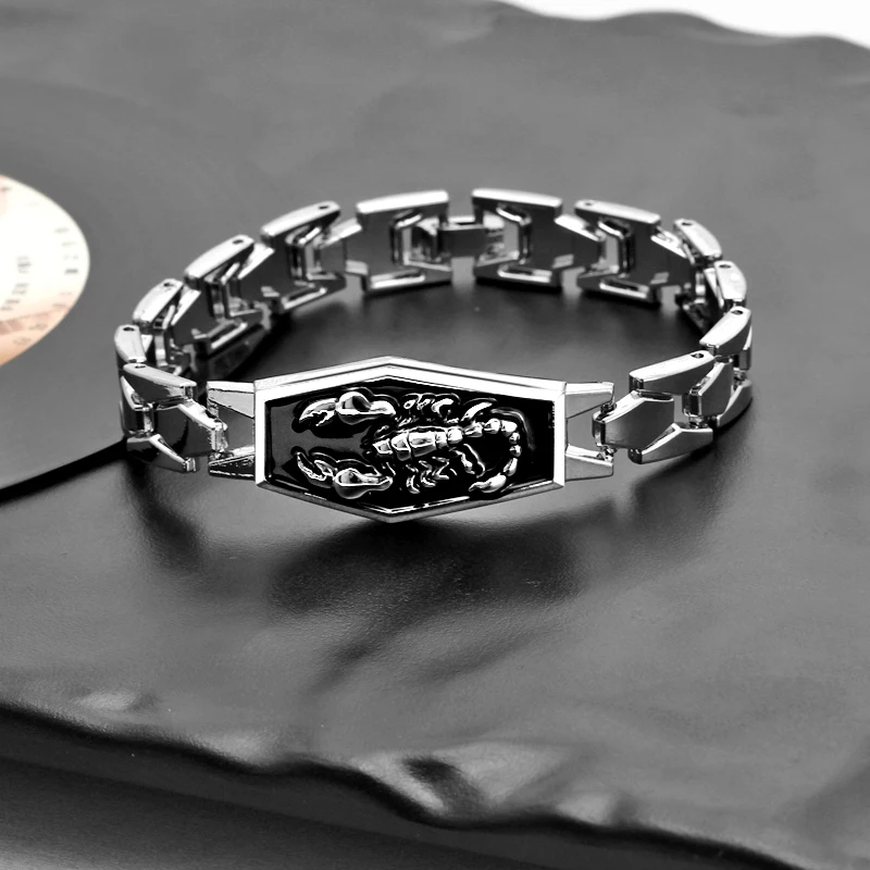 Hesiod Alloy Steel Scorpion Charm Bracelets Men Punk Style Metal Man Bracelets Bangles Wristband Homme Jewelry
Hesiod Alloy Steel Scorpion Charm Bracelets Men Punk Style Metal Man Bracelets Bangles Wristband Homme Jewelry