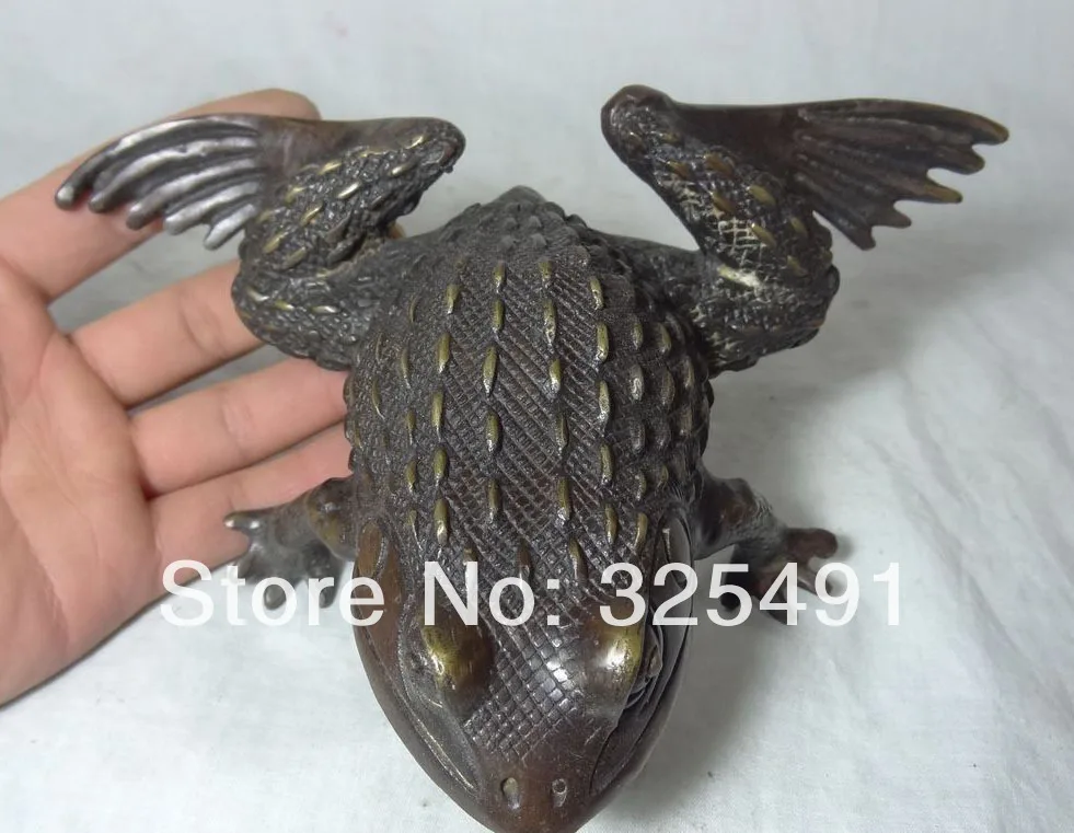 Chinese Bronze Collect common pond frog Jump Frog Hoptoad Statue Incense Burner FREE Shipping
Chinese Bronze Collect common pond frog Jump Frog Hoptoad Statue Incense Burner FREE Shipping