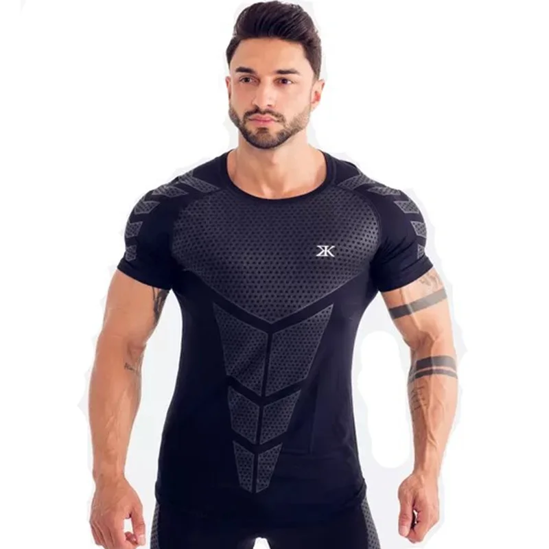 

Мужская спортивная компрессионная быстросохнущая футболка для бега облегающая короткая футболка мужская для бодибилдинга тренажерного зала фитнеса тренировок черные топы одежда
