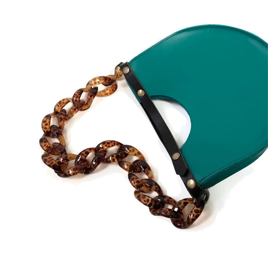 Vintage Acrylic Chain Saddle Bag For Ladies Quality Pu Leather Shoulder Bag For Female Fashion Elegant Semi-circle Handbags New
Vintage Acrylic Chain Saddle Bag For Ladies Quality Pu Leather Shoulder Bag For Female Fashion Elegant Semi-circle Handbags New