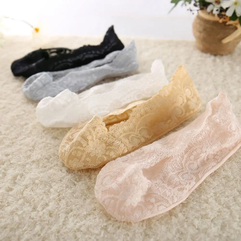 1Pair Lace Antiskid Invisible Socks Girls Women Cotton Liner No Show Low Cut Unisex Comfortable Fashion Ankle Sock High Quality
1Pair Lace Antiskid Invisible Socks Girls Women Cotton Liner No Show Low Cut Unisex Comfortable Fashion Ankle Sock High Quality