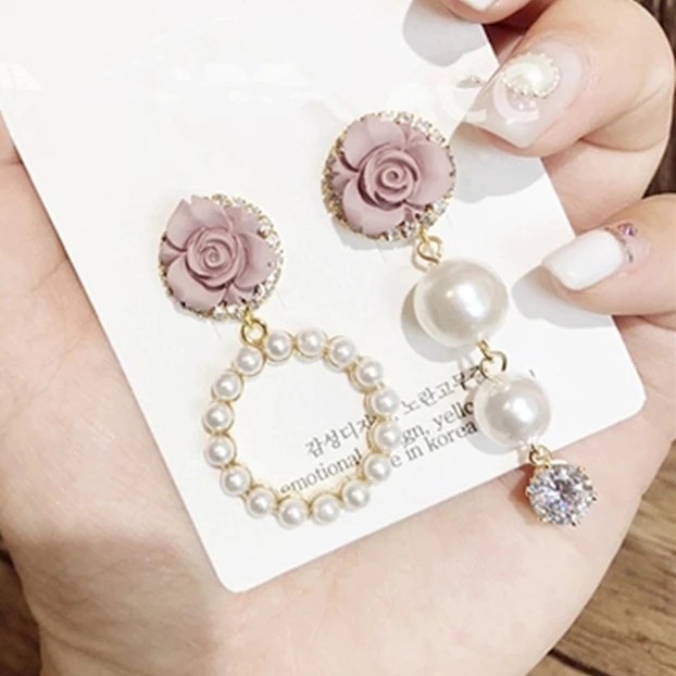 2017 Korean Temperament Flower Earrings Brinco Simulated Pearl Circle Rhinestone Pendientes For Women Fashion Jewelry
2017 Korean Temperament Flower Earrings Brinco Simulated Pearl Circle Rhinestone Pendientes For Women Fashion Jewelry