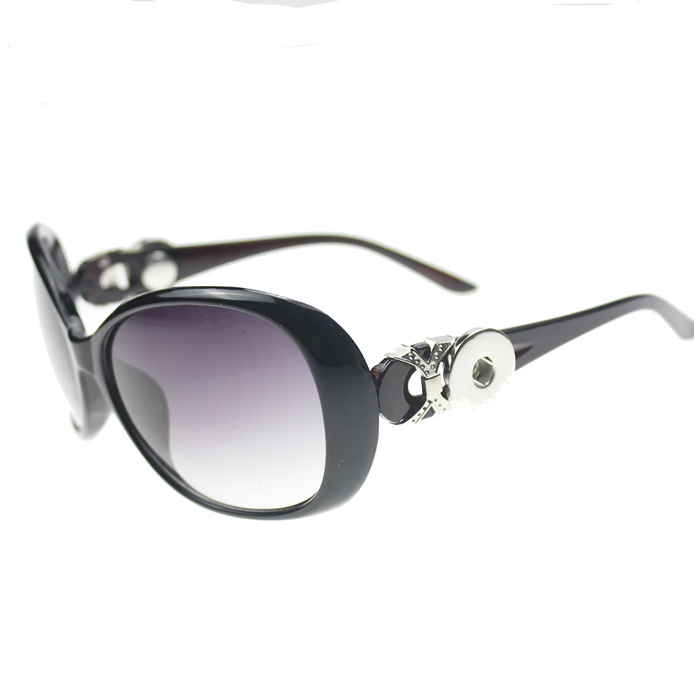 New Fashion jewelry Sunglasses Women Retro 18mm Snap Button Glasses Sunglasses Goggles Free Shipping MOM gift
New Fashion jewelry Sunglasses Women Retro 18mm Snap Button Glasses Sunglasses Goggles Free Shipping MOM gift