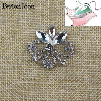 5 PCS 1.38*1.38 inch Clover flower Rhinestone Hot-fix Patches Crystal applique decoration in the wedding clothes shoes TJ 016
5 PCS 1.38*1.38 inch Clover flower Rhinestone Hot-fix Patches Crystal applique decoration in the wedding clothes shoes TJ 016