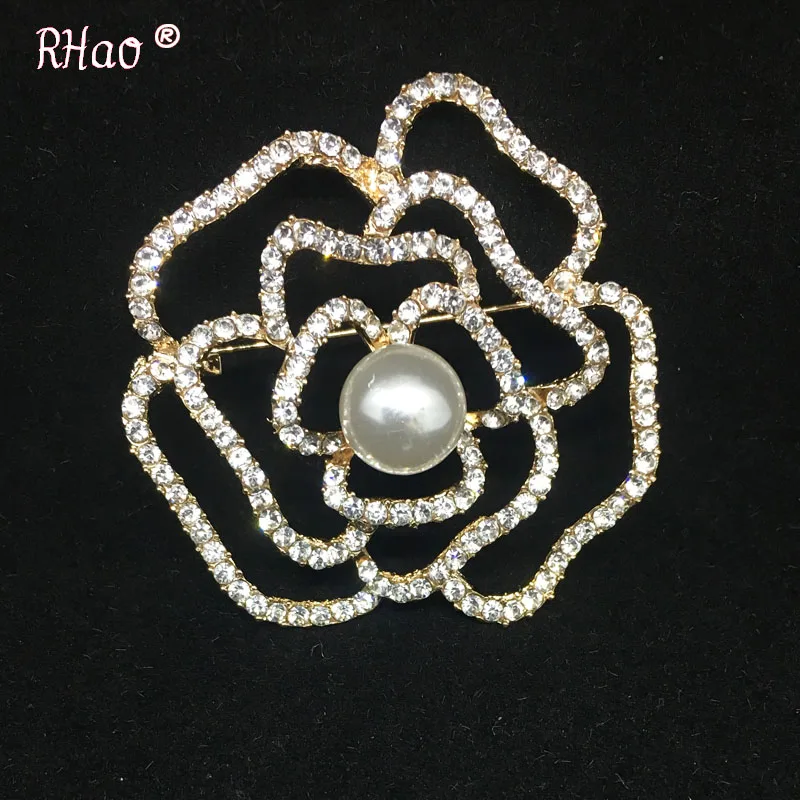 Large Size pearl Flower brooch pins Hollow Rose Flower Wedding brooches Women men Crystal Corsage girls dress jewelry gifts
Large Size pearl Flower brooch pins Hollow Rose Flower Wedding brooches Women men Crystal Corsage girls dress jewelry gifts