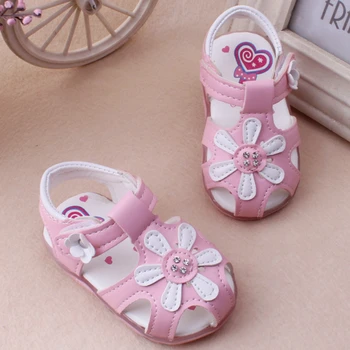 2019 Floral Summer Baby Girls Shoe Glowing Sandals Toe-cap Kids Shoes Soft PU Leather Toddler Girls Shoes Led Lights Sandals
2019 Floral Summer Baby Girls Shoe Glowing Sandals Toe-cap Kids Shoes Soft PU Leather Toddler Girls Shoes Led Lights Sandals
