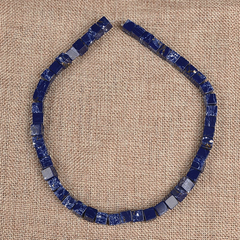 A deep blue color Scheme 8*8*8 MM Add irregular Mashup style match stripe style Synthesis emperor stone Loose beads
A deep blue color Scheme 8*8*8 MM Add irregular Mashup style match stripe style Synthesis emperor stone Loose beads