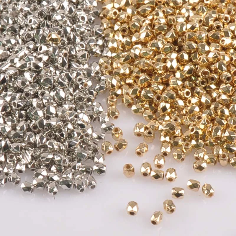 1000Pcs 3mm silvery and gold Smooth Acrylic beads Square Spacer Beads For Jewelry Handmade YKL0582
1000Pcs 3mm silvery and gold Smooth Acrylic beads Square Spacer Beads For Jewelry Handmade YKL0582