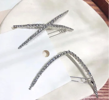 Korea Fashion Shiny Crystal Rhinestones Hair Clips for Women Hair Accessories Geometric Triangle X shape Hairpins Hair Accessory
Korea Fashion Shiny Crystal Rhinestones Hair Clips for Women Hair Accessories Geometric Triangle X shape Hairpins Hair Accessory