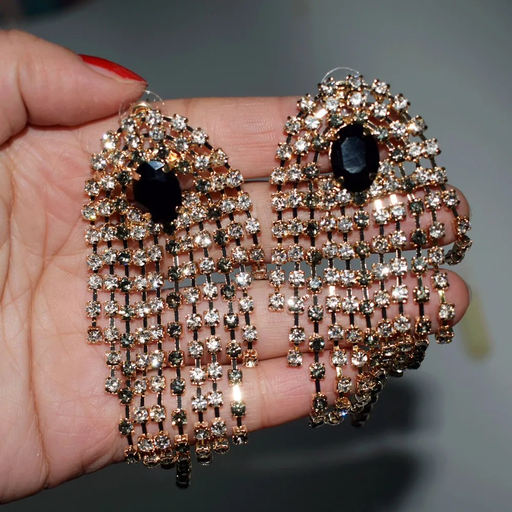 New Arrival Black White Rhinestone Chain Tassel Earrings For Women Fashion Jewelry Perfect Quality Crystal Dangle Earrings
New Arrival Black White Rhinestone Chain Tassel Earrings For Women Fashion Jewelry Perfect Quality Crystal Dangle Earrings