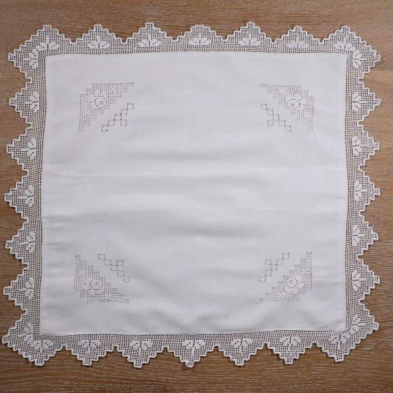CC001: Cushion cover 2 pieces/pack Hand made drawn thread work the lace edge 55% Ramie 45% cotton
CC001: Cushion cover 2 pieces/pack Hand made drawn thread work the lace edge 55% Ramie 45% cotton