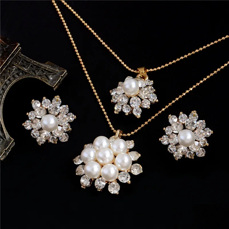 Hot Imitation Pearl Wedding Necklace Earring set Bridal Jewelry Set For Women Elegant Party Gift Fashion Costume Jewelry Sets
Hot Imitation Pearl Wedding Necklace Earring set Bridal Jewelry Set For Women Elegant Party Gift Fashion Costume Jewelry Sets