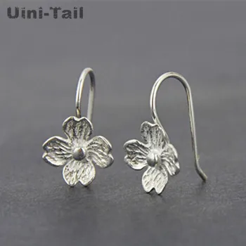 Hot 925 sterling silver hook hook silver flower earrings women Korean simple fashion trend hypoallergenic earrings wholesale 
Hot 925 sterling silver hook hook silver flower earrings women Korean simple fashion trend hypoallergenic earrings wholesale