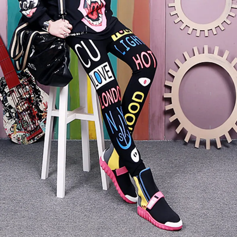 2019 Autumn Fashion Letter Pattern Leggings Women Slim Elasticity Pants Cartoon Winter Thick Leggings
2019 Autumn Fashion Letter Pattern Leggings Women Slim Elasticity Pants Cartoon Winter Thick Leggings