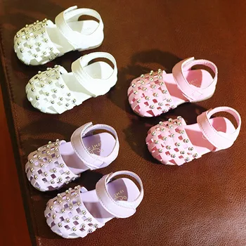2019 summer new children's sandals girls Baotou beads toddler shoes baby soft sandals
2019 summer new children's sandals girls Baotou beads toddler shoes baby soft sandals