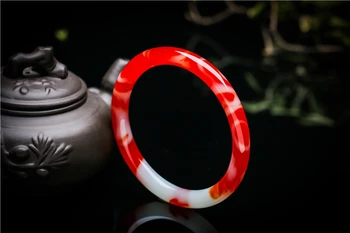 Outer Mongolian material Jinsi yu chicken blood stone fine round yu bracelet jewelry female models
Outer Mongolian material Jinsi yu chicken blood stone fine round yu bracelet jewelry female models