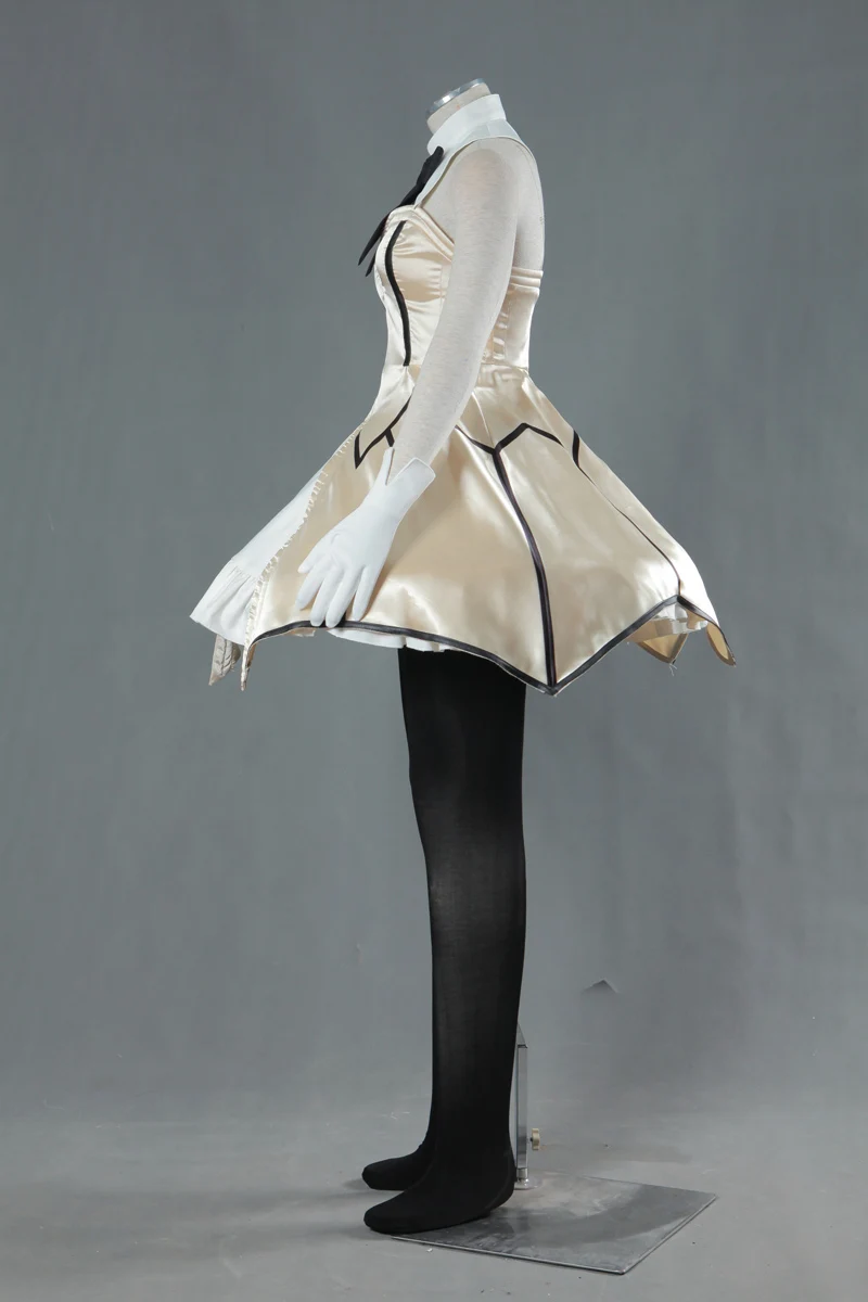 Fate+n+--++ñ-¦+ß-)Saber-Lily¦»-¦Cosplay+«+¦-3