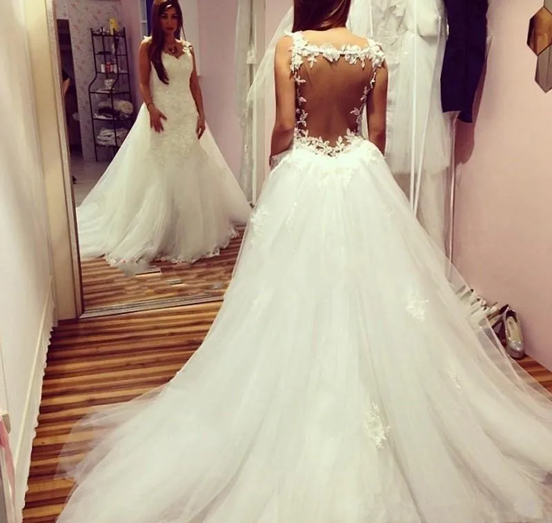 factory 2019 Fabulous Overskirts Wedding Dress Vintage Arabic Sexy Back Lace Appliques Bridal Gown Custom Made Plus Size
factory 2019 Fabulous Overskirts Wedding Dress Vintage Arabic Sexy Back Lace Appliques Bridal Gown Custom Made Plus Size