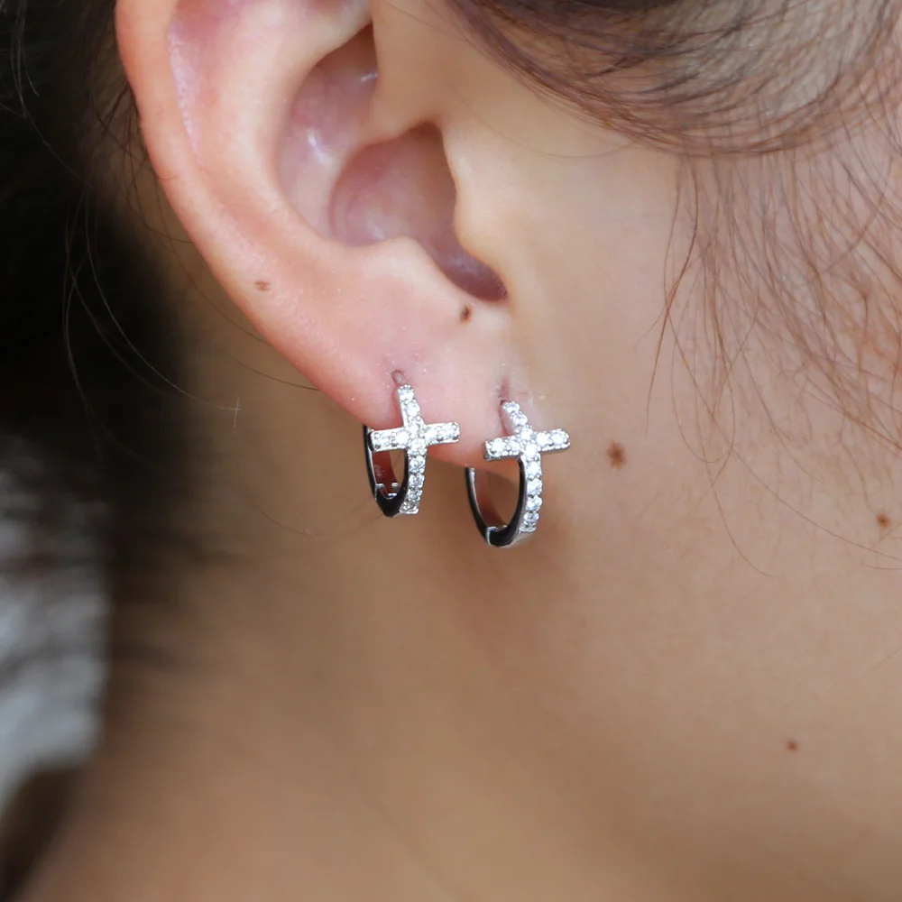 Fashion Charm Gold Round hoop Earrings for Womens Girl Party minimal dainty Geometric Silver Earring Wholesale Jewelry Gift
Fashion Charm Gold Round hoop Earrings for Womens Girl Party minimal dainty Geometric Silver Earring Wholesale Jewelry Gift