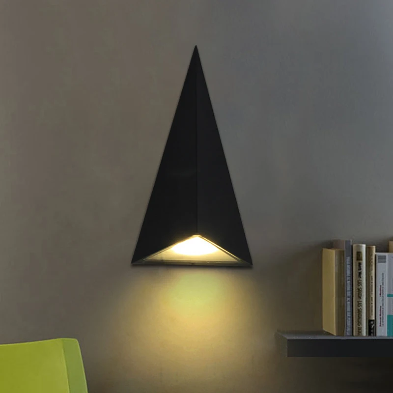 Led Wall Lamp Indoor AC 85-265V 9W Triangle Garden Lights IP54 Waterproof Outdoor Balcony Aisle Night Light for Home Decoration
Led Wall Lamp Indoor AC 85-265V 9W Triangle Garden Lights IP54 Waterproof Outdoor Balcony Aisle Night Light for Home Decoration