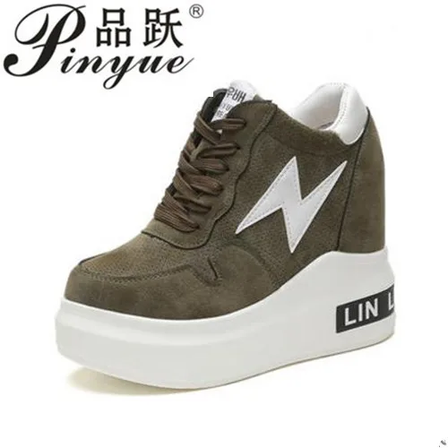 2018 new lady high heels fashion canvas casual wedge shoes woman height increase platform shoes
2018 new lady high heels fashion canvas casual wedge shoes woman height increase platform shoes