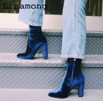 2018 spring and summer ankle flock pointed toe square heel high heels zipped short boots soft and comnfortable
2018 spring and summer ankle flock pointed toe square heel high heels zipped short boots soft and comnfortable