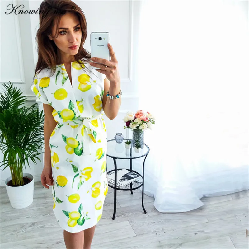 Knowing me 2019 New Geometric lemon Printed Dress women Elegant summer Beach Dress Sexy V-neck Short Sleeve Dresses With Belt
Knowing me 2019 New Geometric lemon Printed Dress women Elegant summer Beach Dress Sexy V-neck Short Sleeve Dresses With Belt