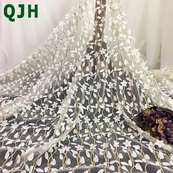 High quality white lace gold thread embroidery fabric water soluble African lace fabrics tulle net for wedding dress trim cloth
High quality white lace gold thread embroidery fabric water soluble African lace fabrics tulle net for wedding dress trim cloth