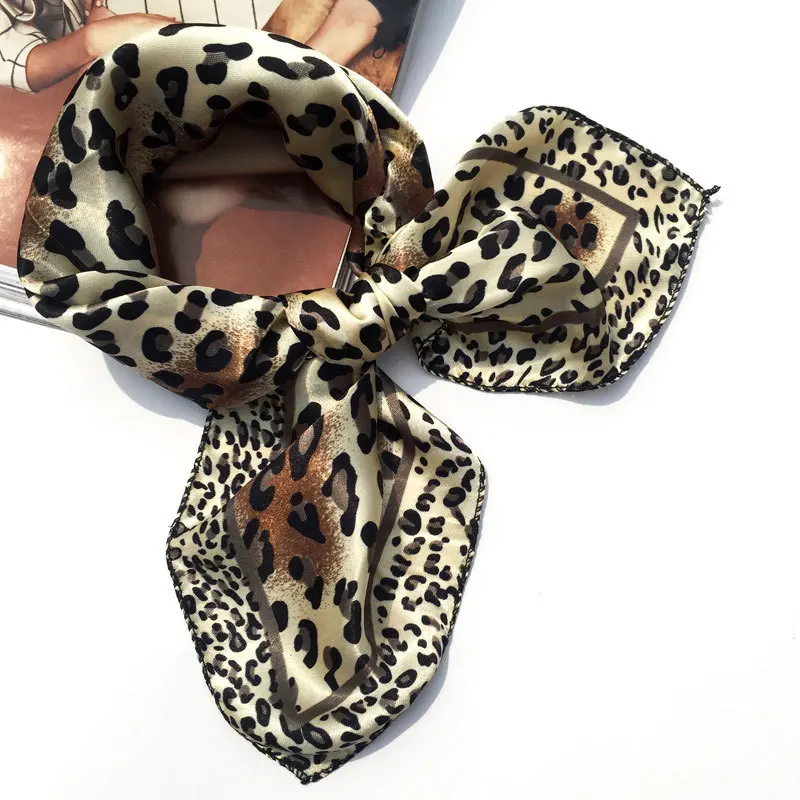 Fashion Silk Square Head Scarf For Women Floral Leopard Print Hair Band Neck Scarves Wrap Handkerchief Bandana Accessories 50cm
Fashion Silk Square Head Scarf For Women Floral Leopard Print Hair Band Neck Scarves Wrap Handkerchief Bandana Accessories 50cm